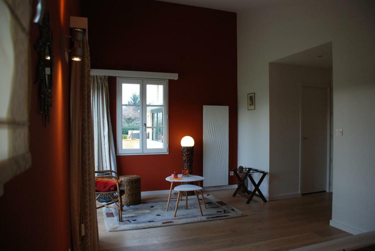 Les Ambeles Saint-Magne-de-Castillon Exterior foto